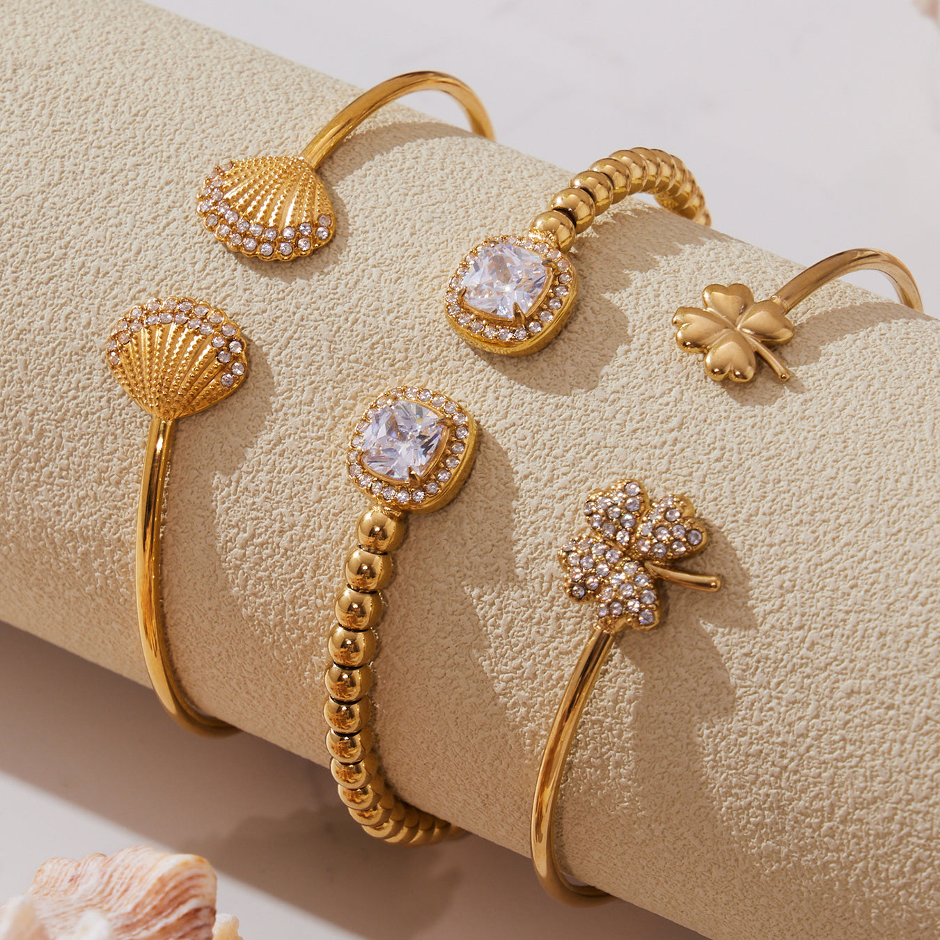 18K Gold Plated Four Leaf Clover Zircon Bracelet Set