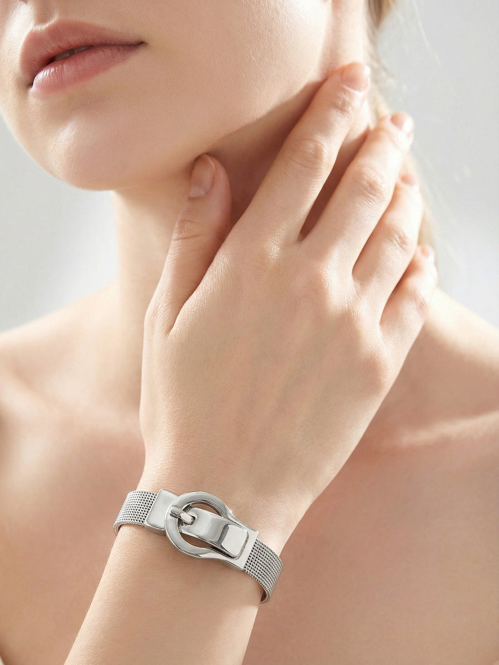 316L Stainless Steel 18K Gold Plated Elegant Magnetic Buckle Bracelet