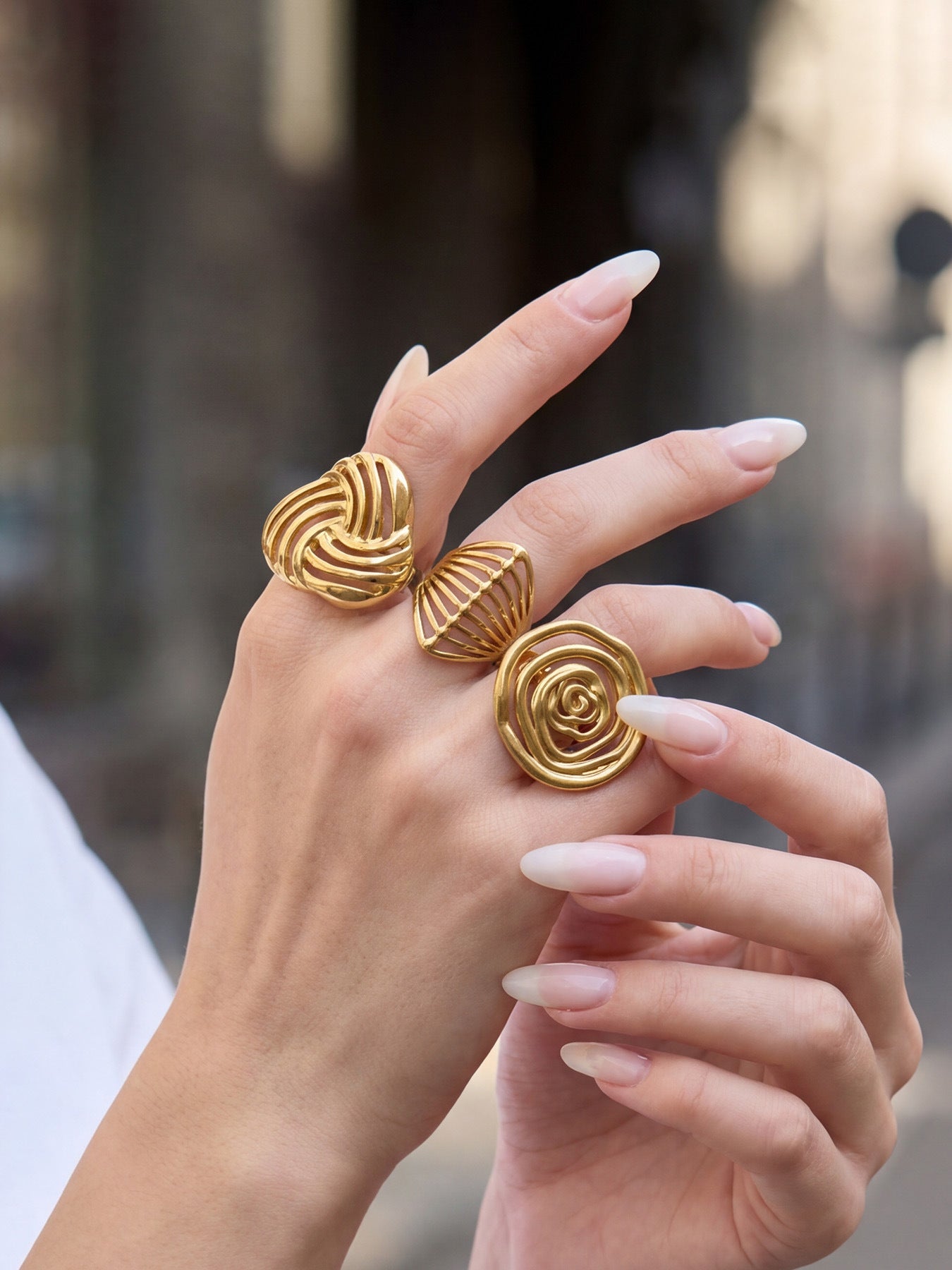 Geometric Hollow Open Ring