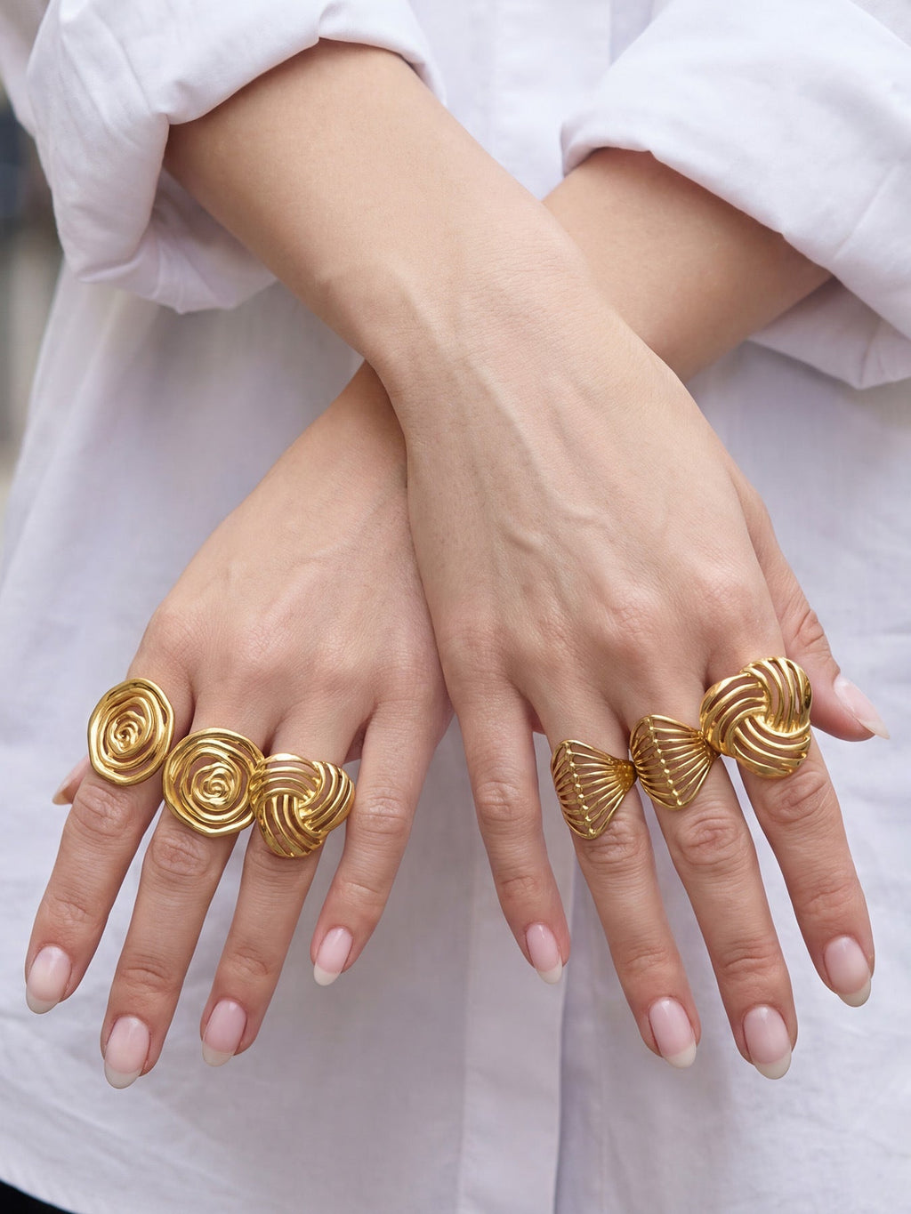 Geometric Hollow Open Ring