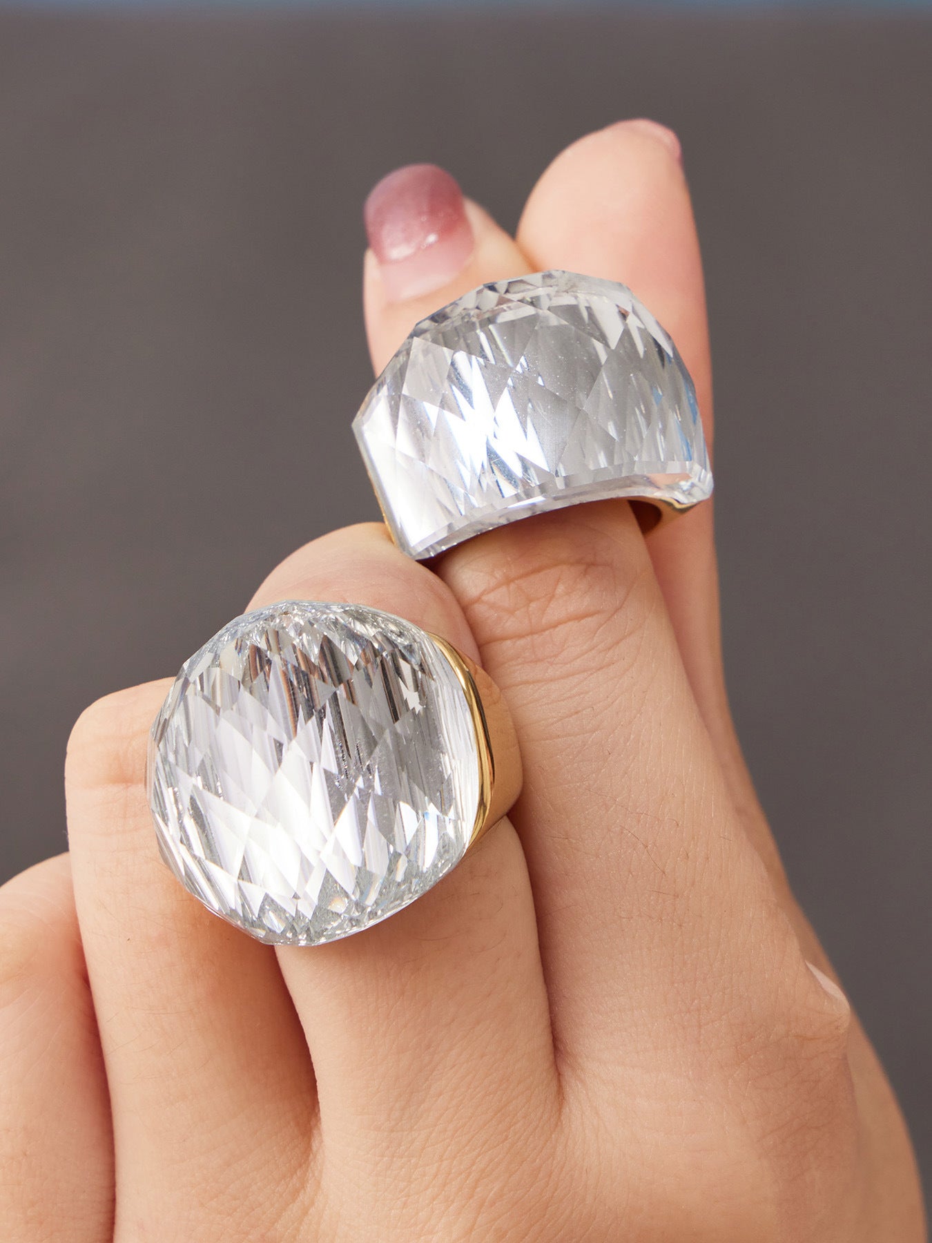 Round Faceted Glass Stone Ring