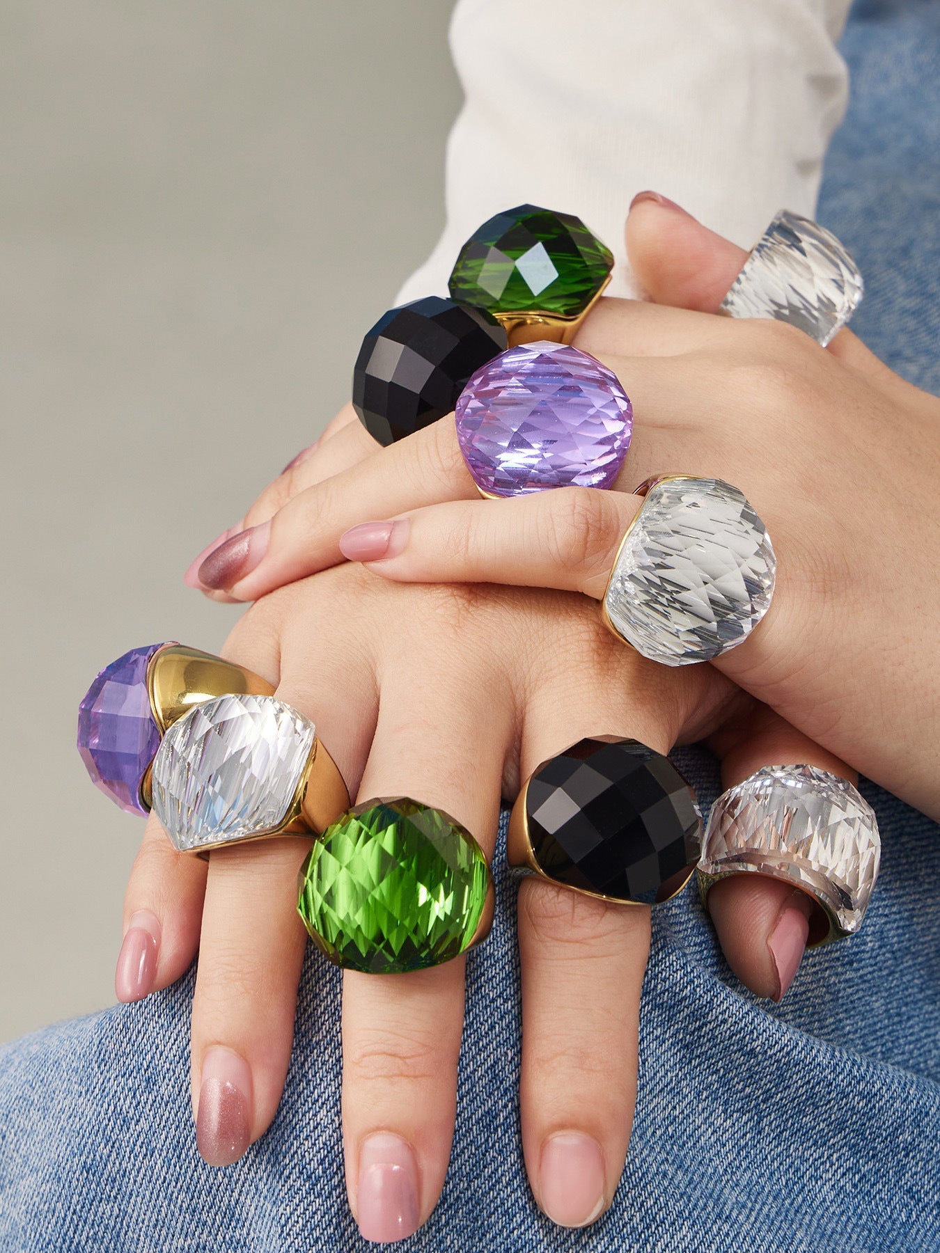 Round Faceted Glass Stone Ring