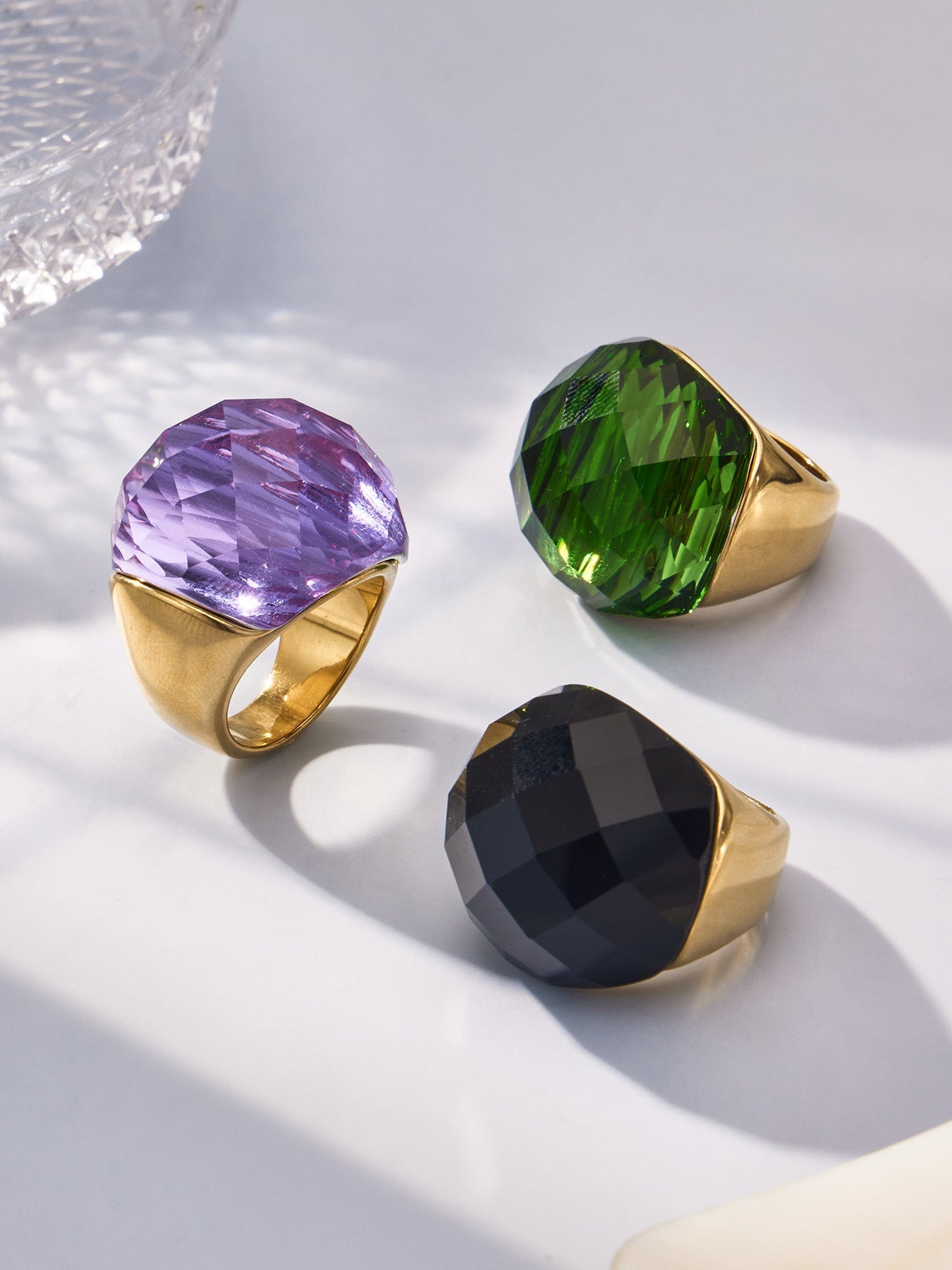 Round Faceted Glass Stone Ring