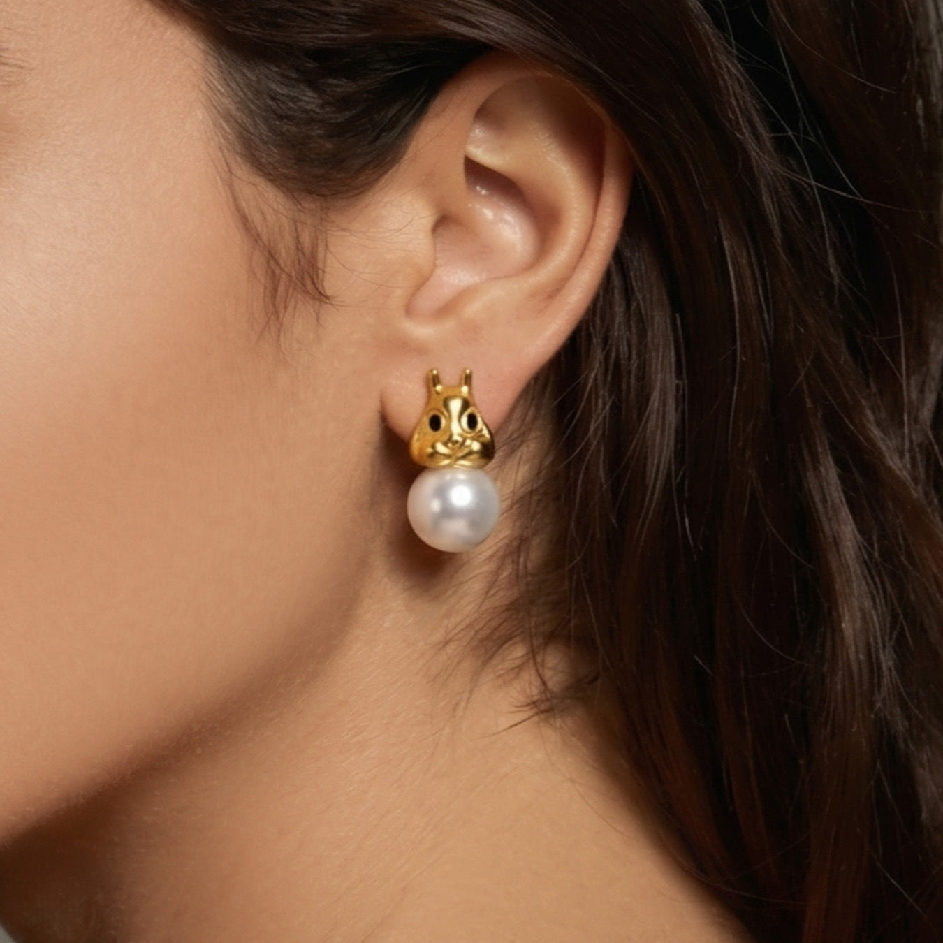 Squirrel Faux Pearl Earrings & Necklace Set