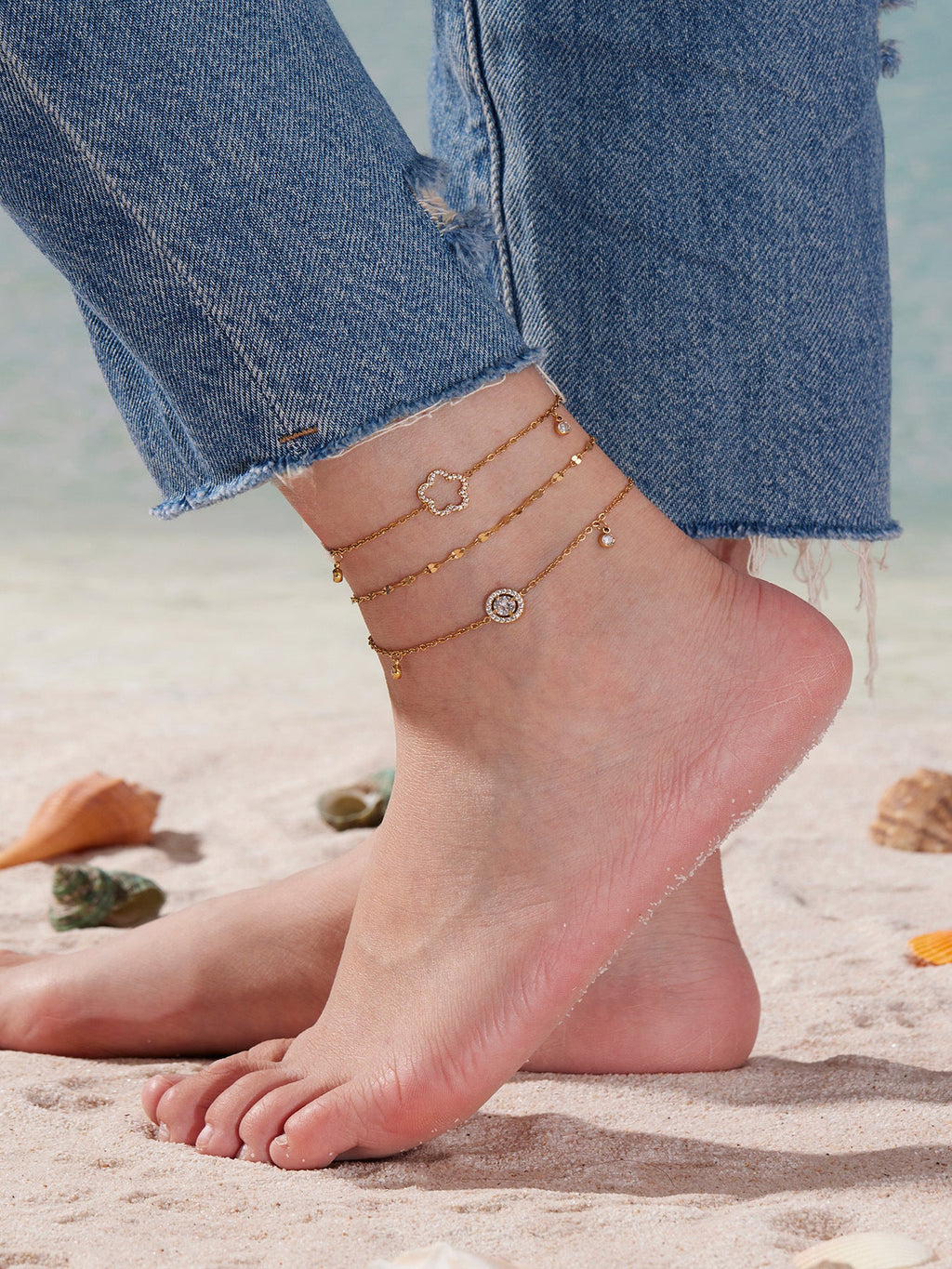 Pavé Zircon Hollow Flower Tassel Anklet