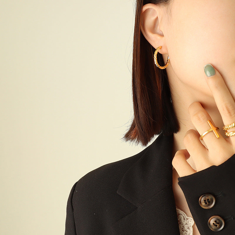 Twisted C-Hoop Earrings