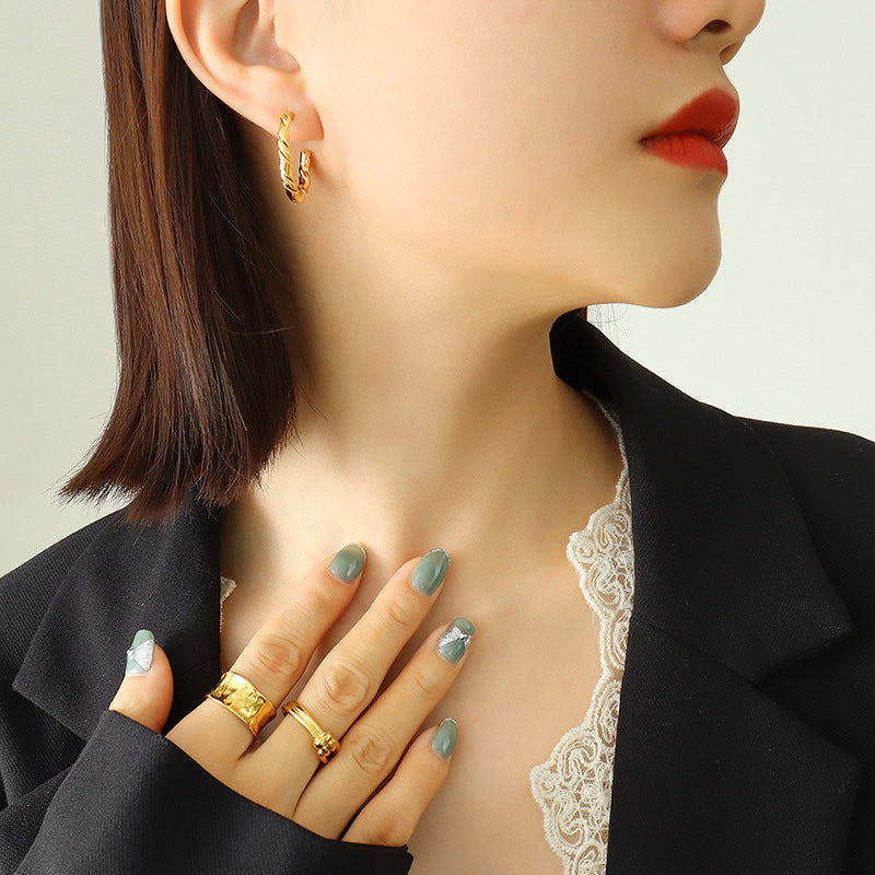 Twisted C-Hoop Earrings