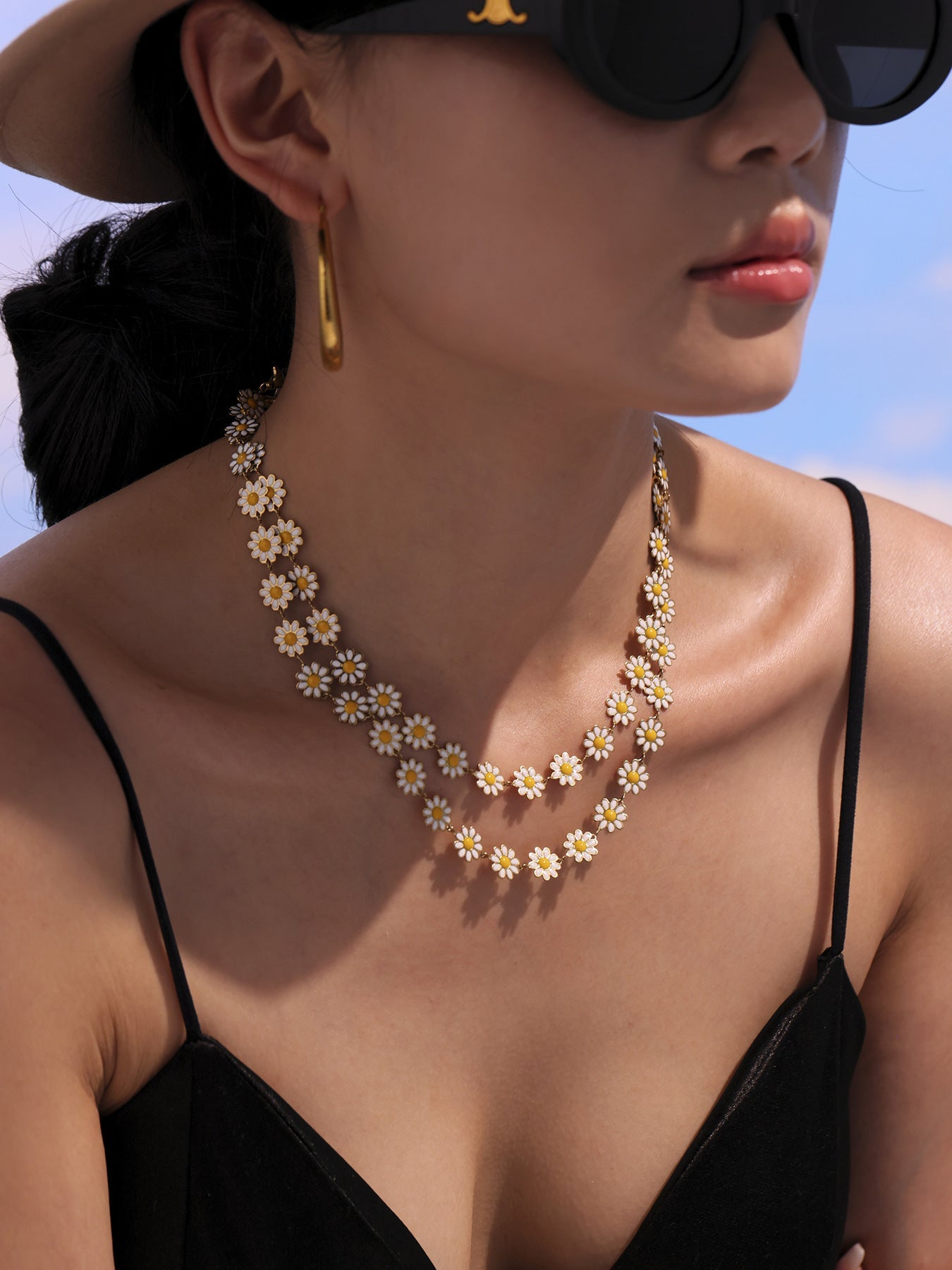 Daisy Flower 18K Gold Chain Jewelry Collection