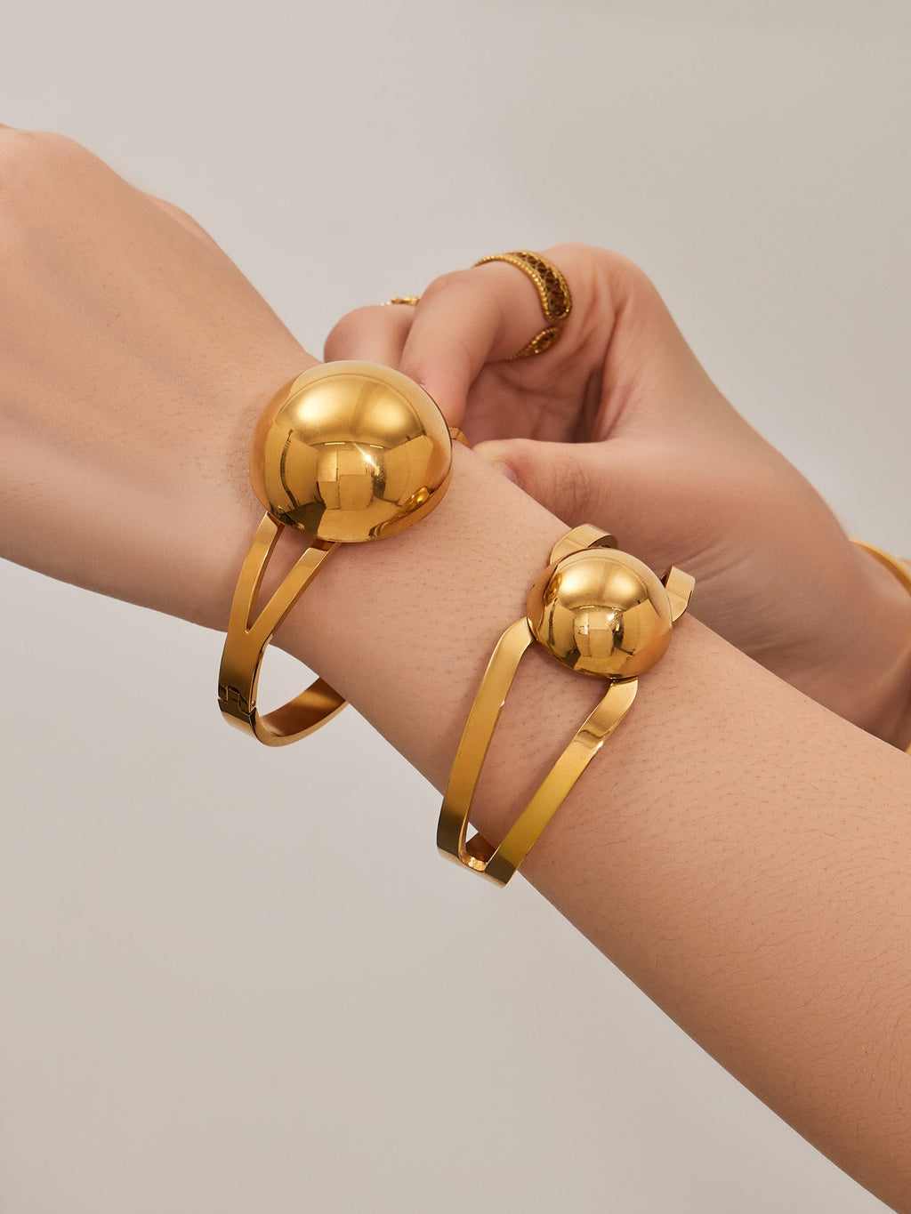 316L Stainless Steel 18K Gold PVD Minimalist Geometric Bracelet