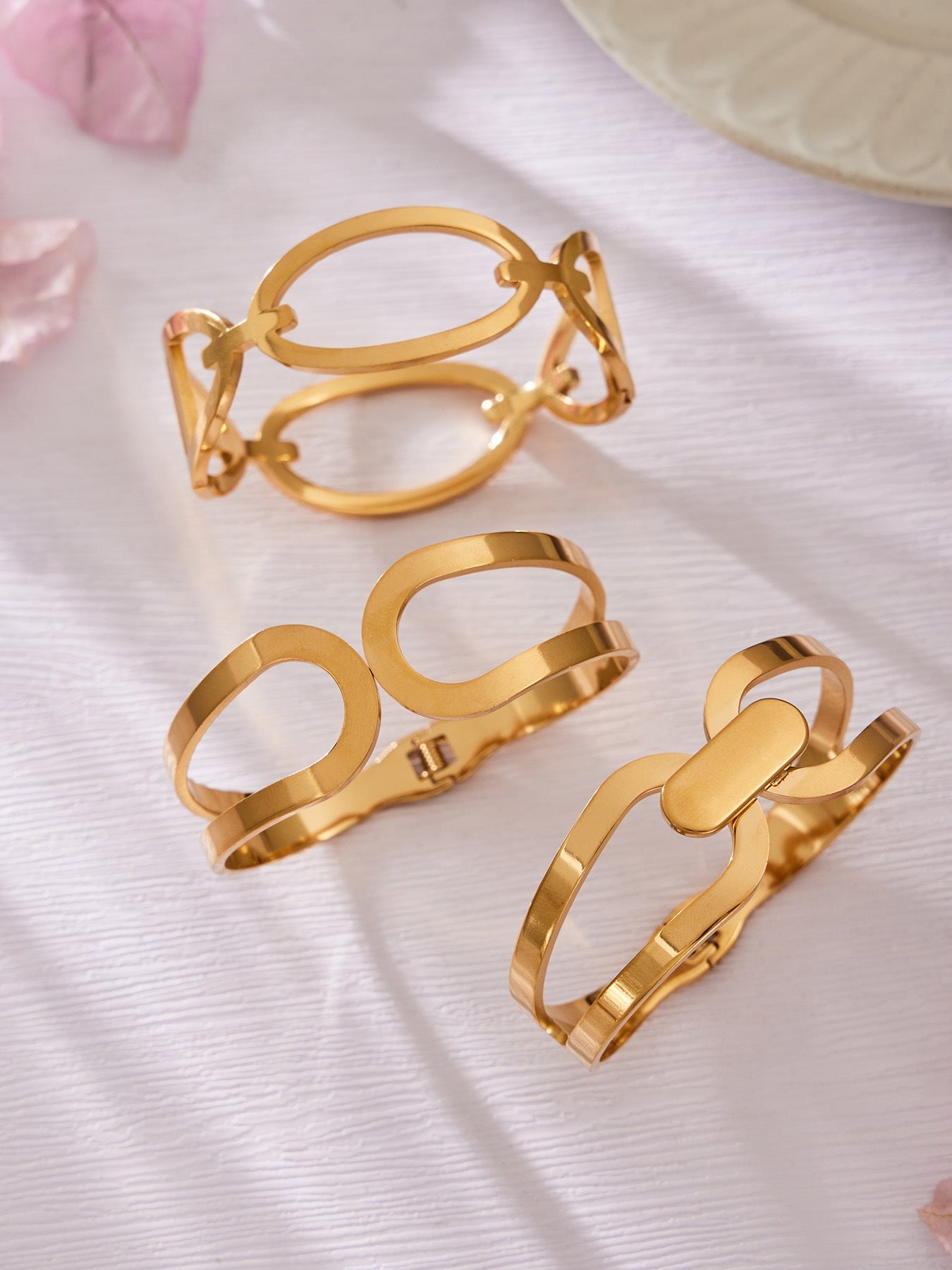 316L Stainless Steel 18K Gold PVD Minimalist Geometric Bracelet