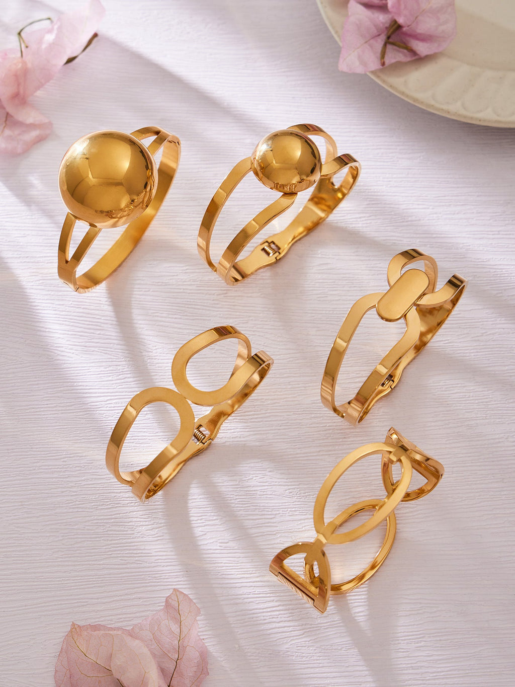 316L Stainless Steel 18K Gold PVD Minimalist Geometric Bracelet